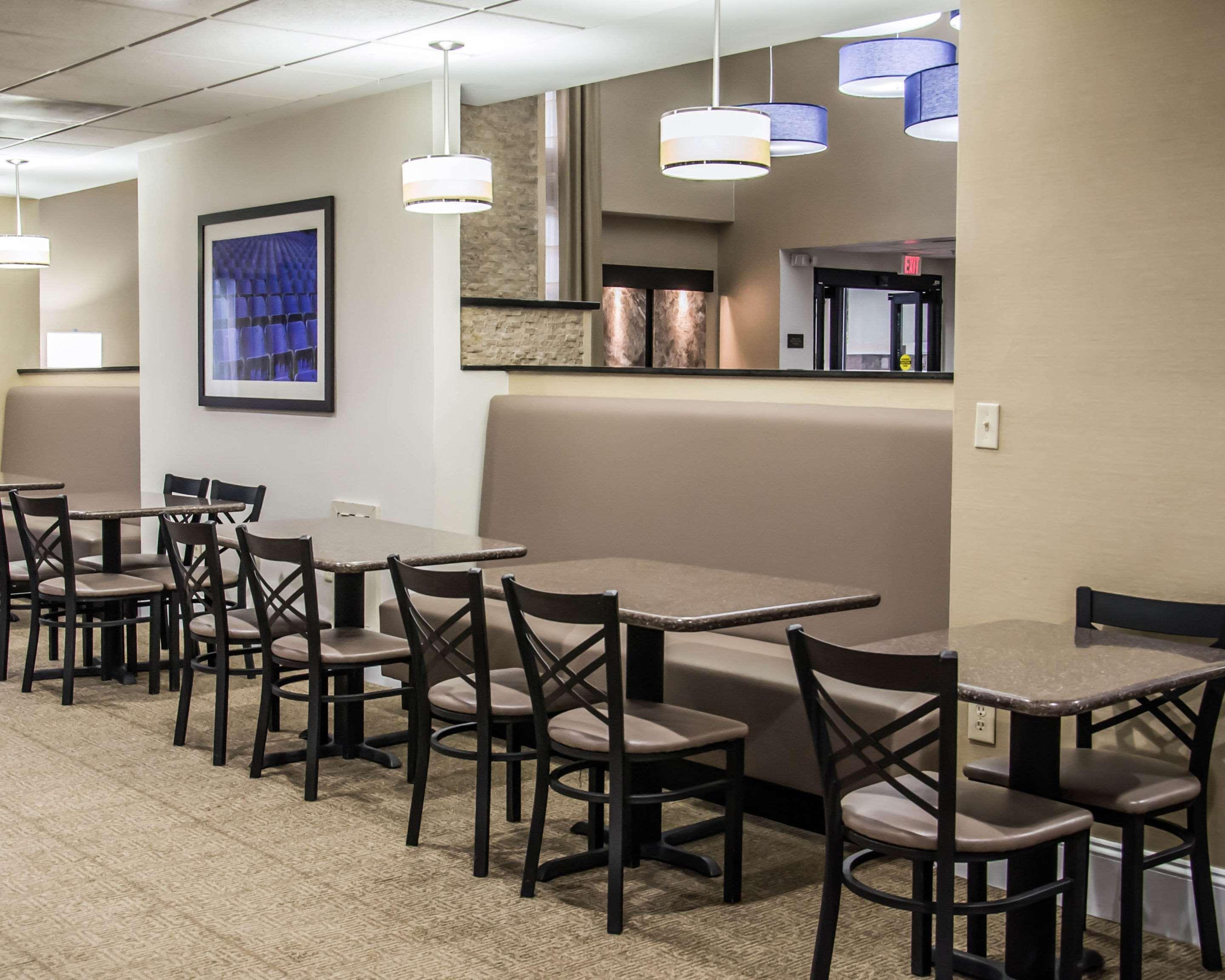 Comfort Suites University - Research Park Charlotte Bagian luar foto