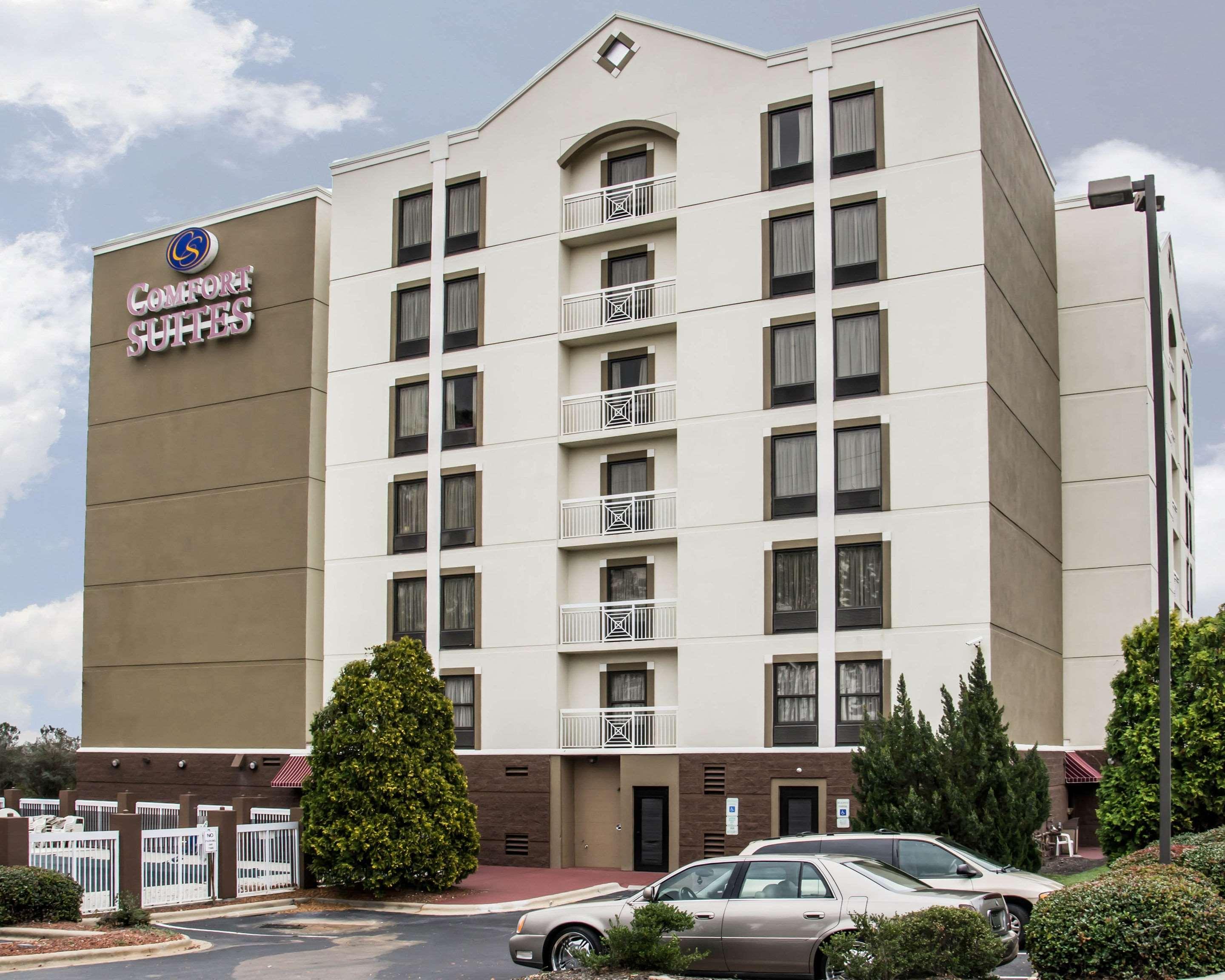 Comfort Suites University - Research Park Charlotte Bagian luar foto