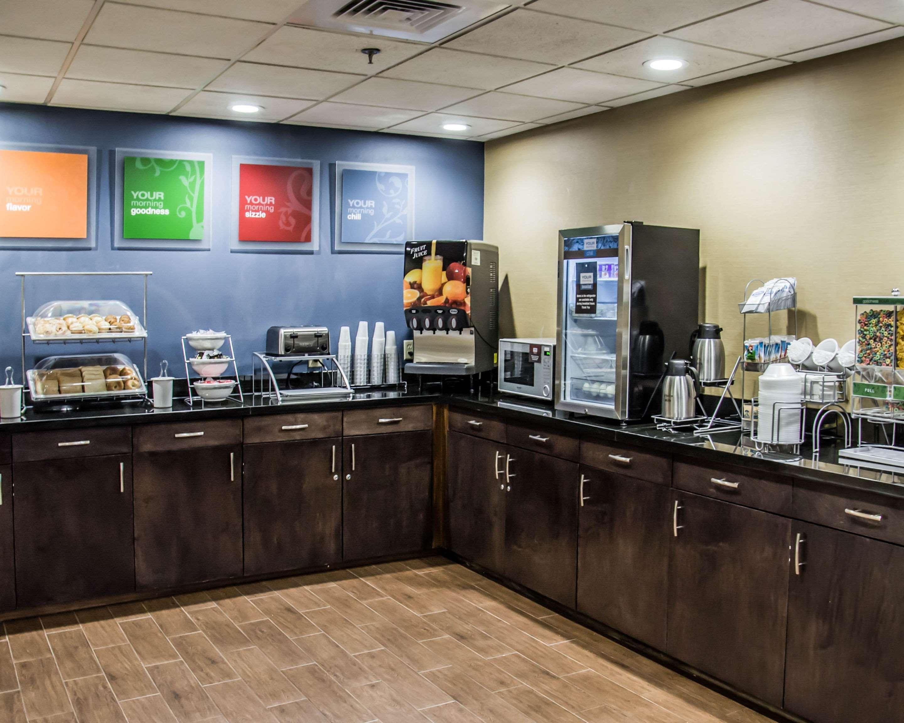 Comfort Suites University - Research Park Charlotte Bagian luar foto