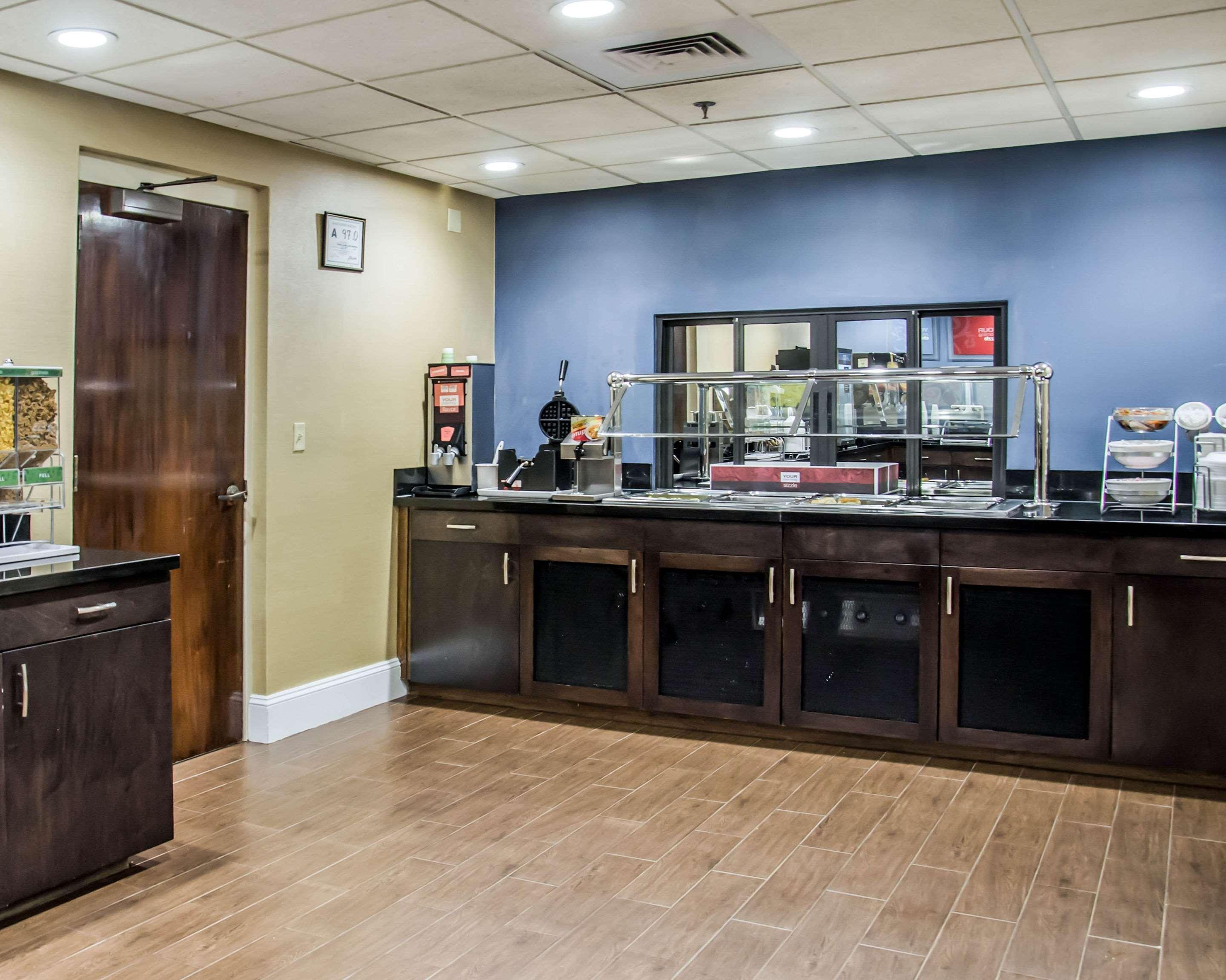 Comfort Suites University - Research Park Charlotte Bagian luar foto