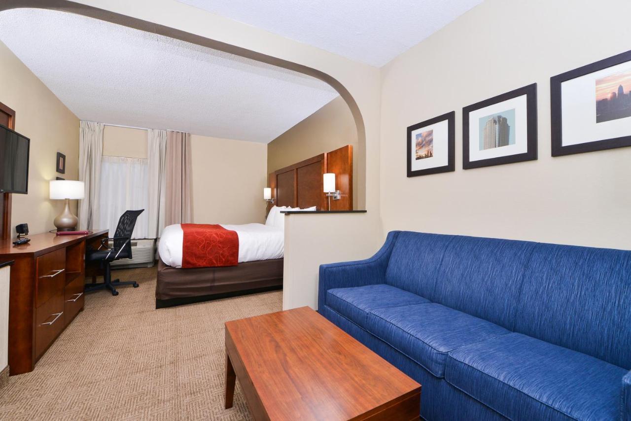 Comfort Suites University - Research Park Charlotte Bagian luar foto