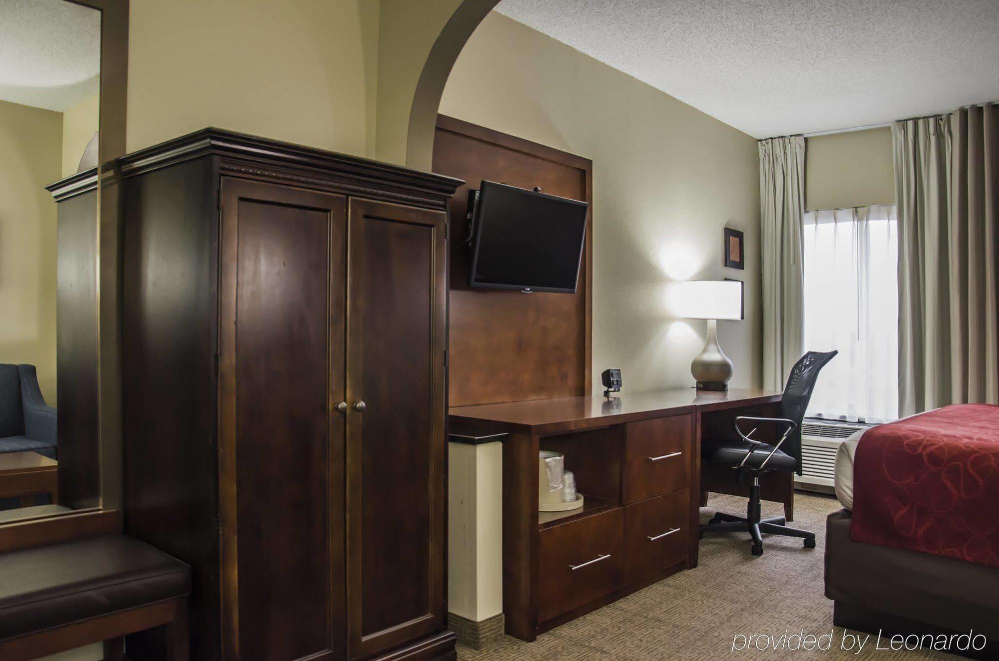 Comfort Suites University - Research Park Charlotte Bagian luar foto