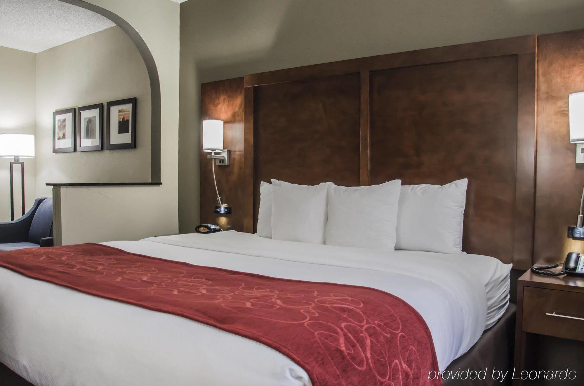 Comfort Suites University - Research Park Charlotte Bagian luar foto
